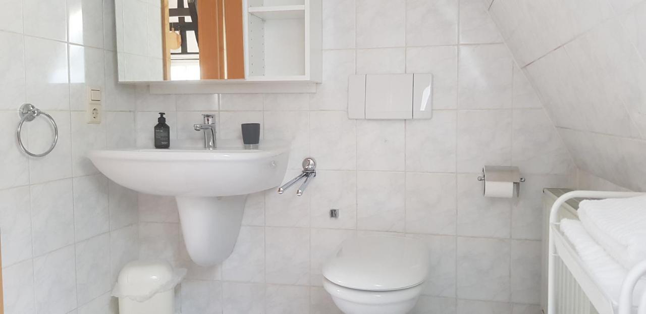 Penthouse Im Historischen Fachwerkhaus Mit Grosser Dachterrasse An Zentralster Lage * Boppard